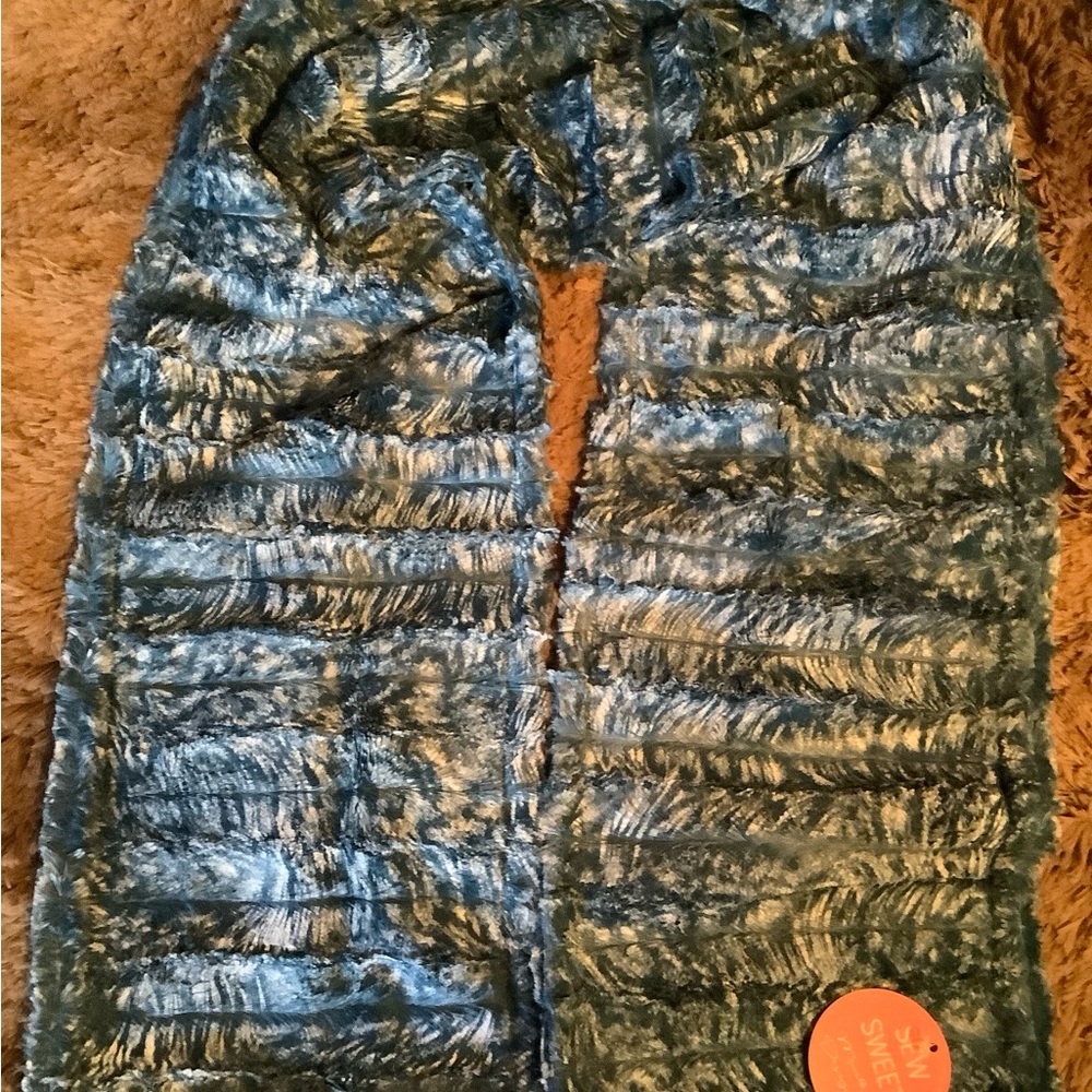 Blue Textured Scarf